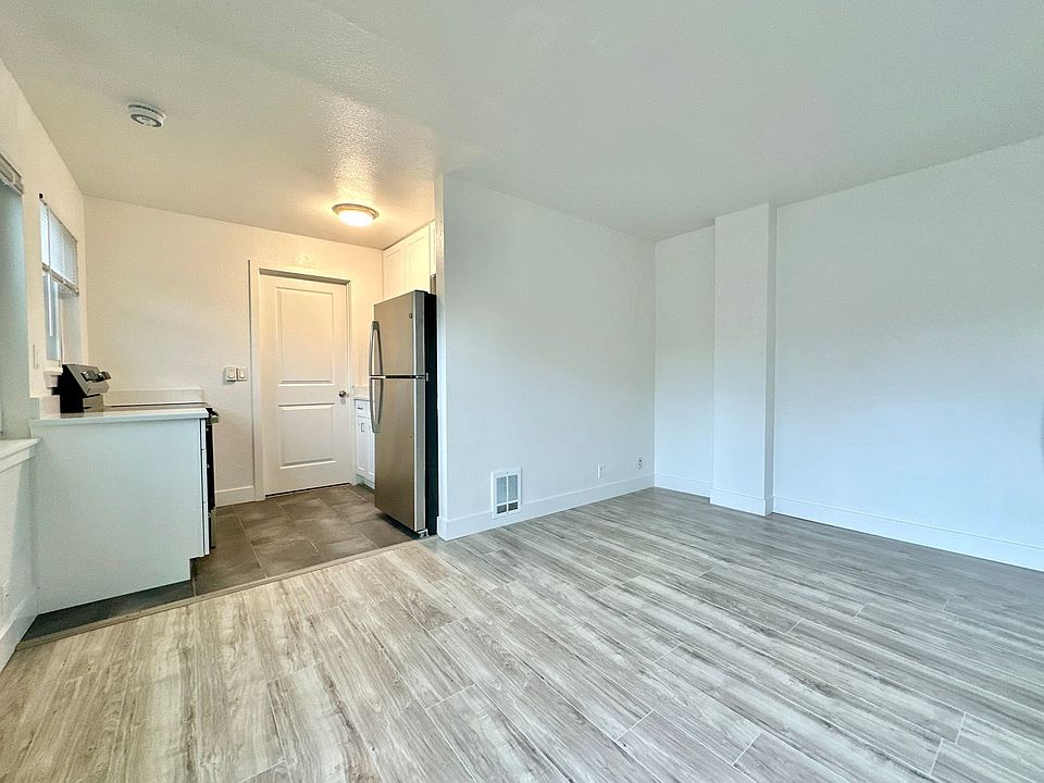 1st image of 6111 8th Ave NW #100986B3B