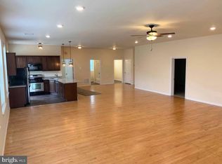 100 W Merchant St, Audubon, NJ 08106