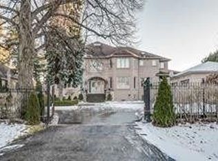 137 Arnold Ave, Vaughan, ON L4J 1B8