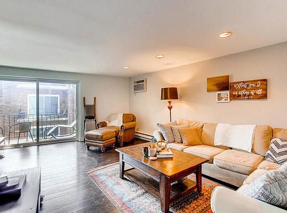 4th image of 9717 S Keeler Ave APT 310