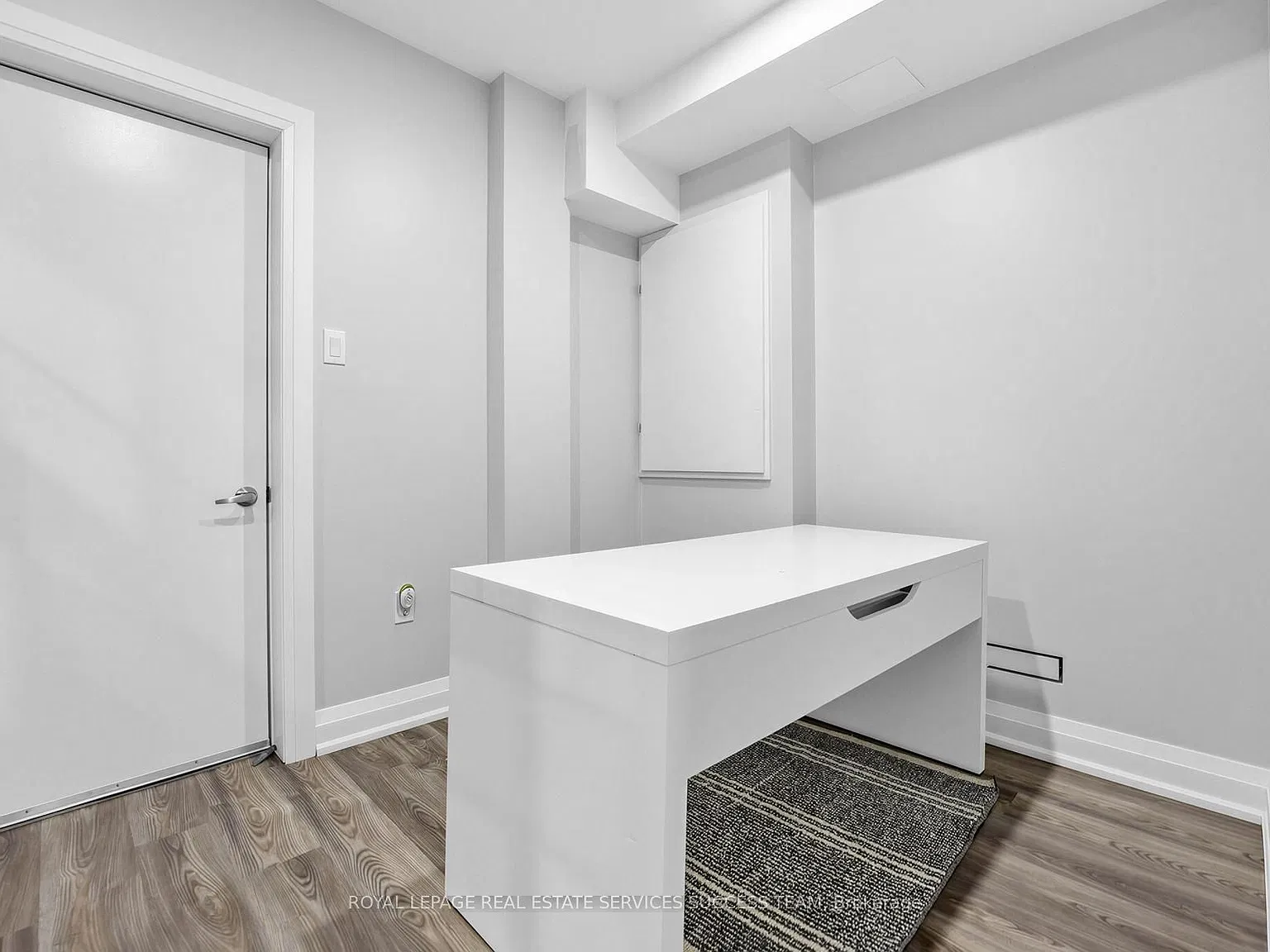 1 bed, $2,000 — Photo 2