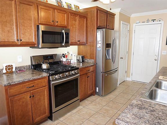 2nd image of 5442 Cloister Dr