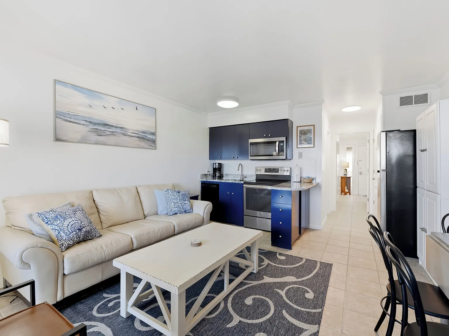 1 bed, 540 sqft, $1,700 — Photo 3
