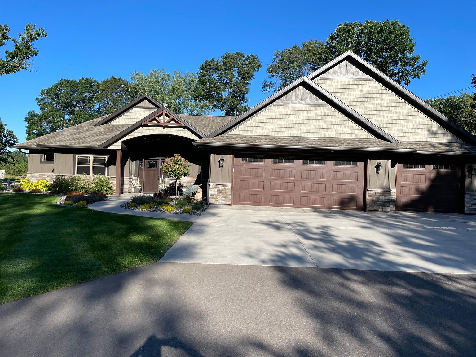 7977 NE River Rd, Rice, MN 56367 | Zillow