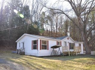 121 Ludlowville Rd, Lansing, NY 14882