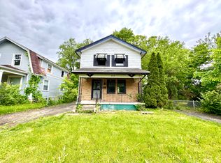 555 Cedarhurst Ave, Dayton, OH 45402