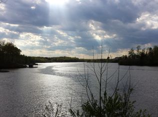 2543 Peach Grove Rd, Louisa, VA 23093