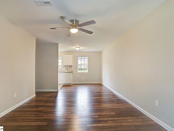 3rd image of 103 Abraham Dr