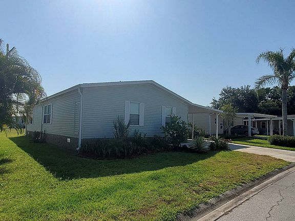 2nd image of 14817 Avenida De Palma #5110