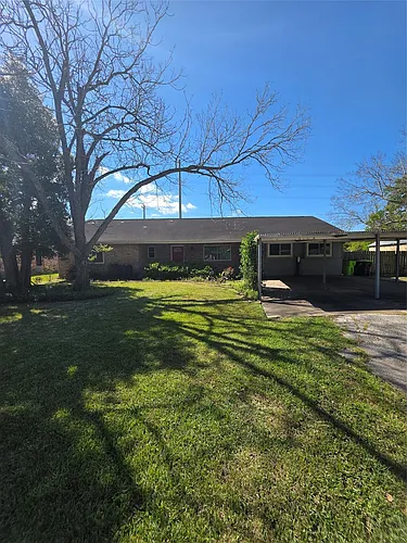 1703 Cypress Dr Photo 1
