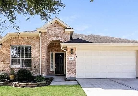 2nd image of 651537 Canyon Mist Ln