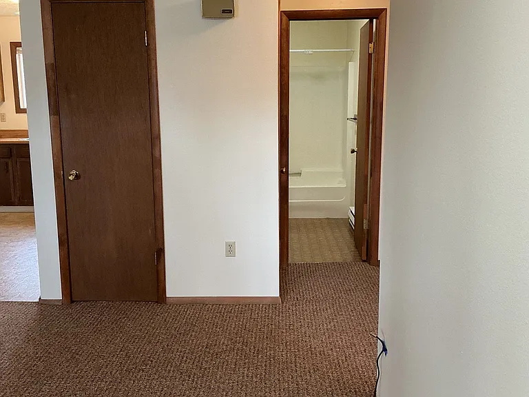 2708 W Mendenhall St — Photo 10