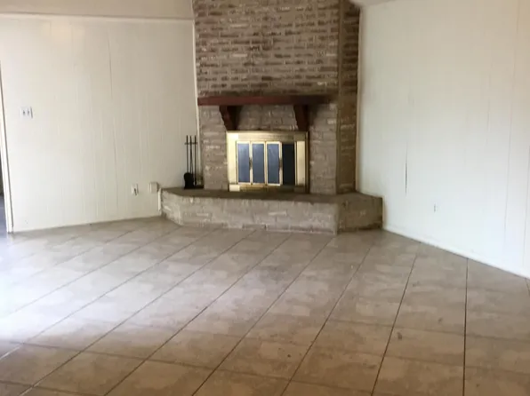 6931 Falling Waters Dr, Spring, TX 77379