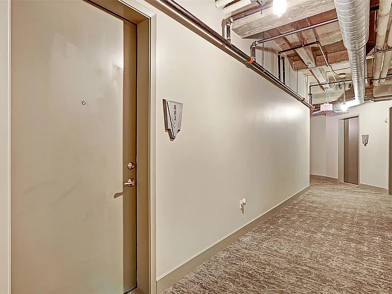 917 Main St #503 — Photo 21