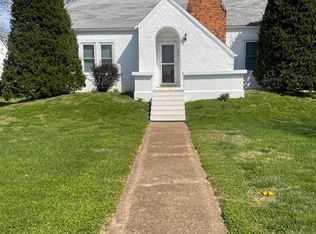 1002 Ozark Ave, Cabool, MO 65689