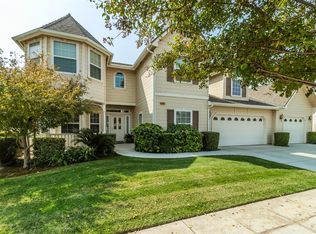 422 W Prescott Ave, Clovis, CA