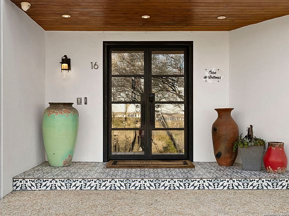 4th image of 16 Trophy Ridge