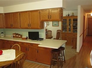 486 Clinton Ct, Amherst, WI 54406