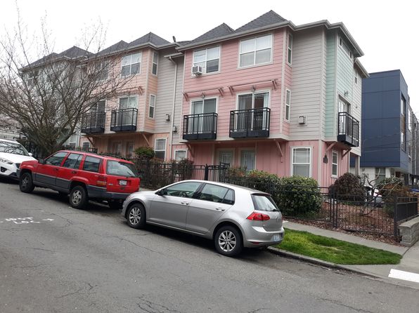 1918 E Denny Way