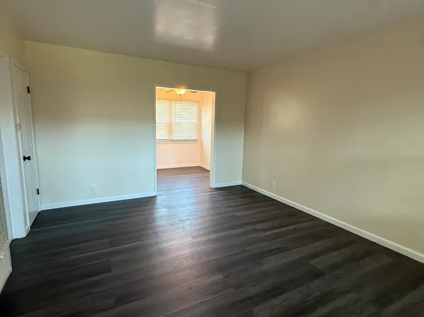 6606 Flora Ave APT 2, Bell, CA 90201