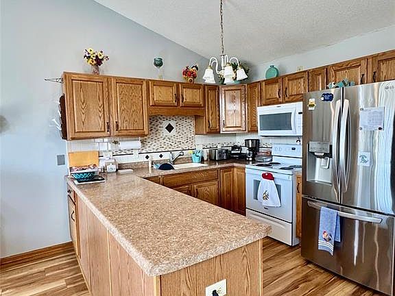 5th image of 3108 Brian Street #A