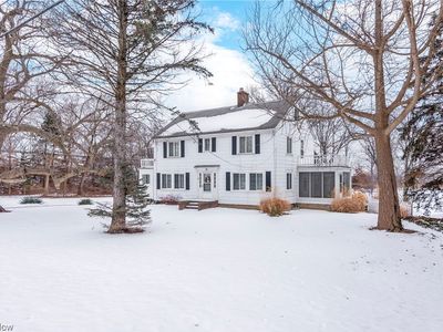 6739 Lake Ave, Elyria, OH, 44035