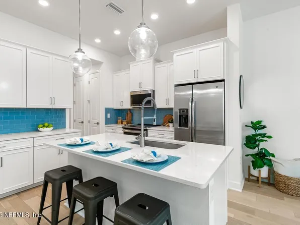 11454 WHITE CAP Court, Jacksonville, FL 32256