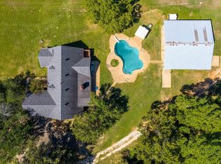 832 Harvey Rd, Kilgore, TX 75662