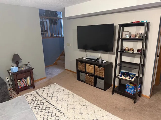 4500 Stratford Ln NW — Photo 22
