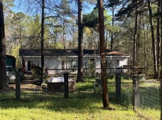 464 Eight Mile Loop, Natchitoches, LA 71457