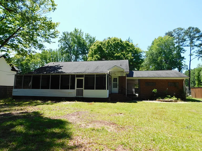 411 Gray Dr — Photo 19