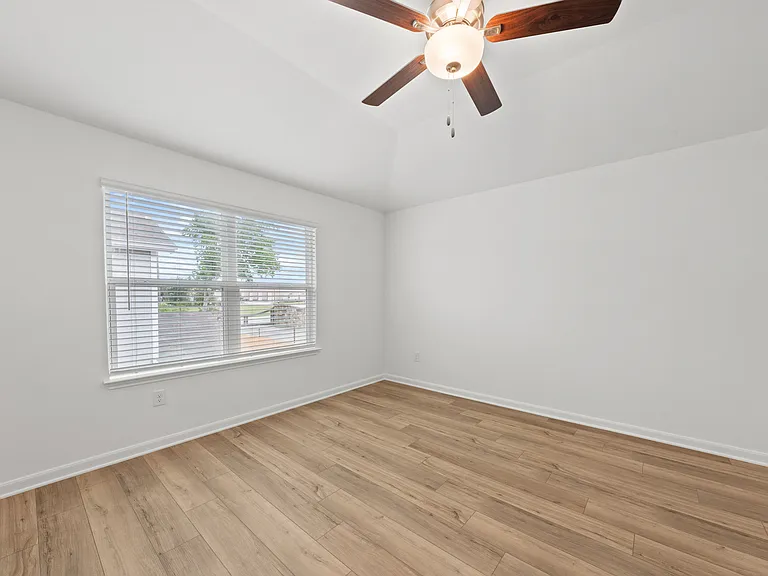 Master bedroom has its own bathroom and walk-in closet.