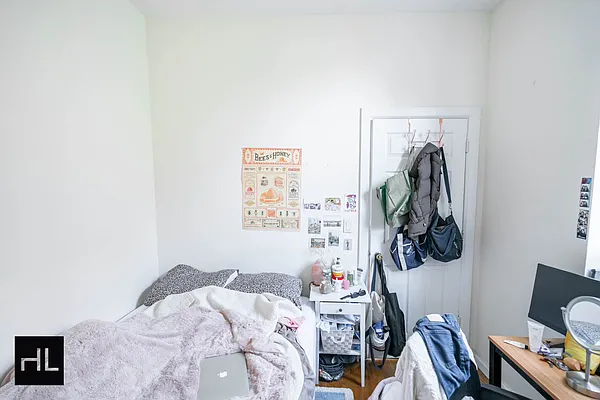 Rented by Highline Residential | media 23