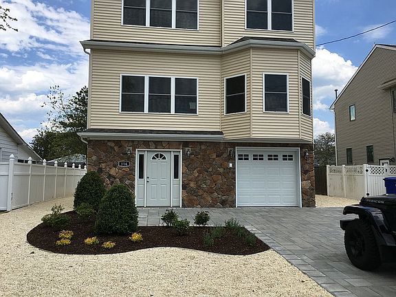 2nd image of 116 Tiller Dr