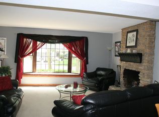 1116 Independence Dr, Bartlett, IL 60103