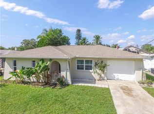 266 Maple Ave, Palm Harbor, FL 34684