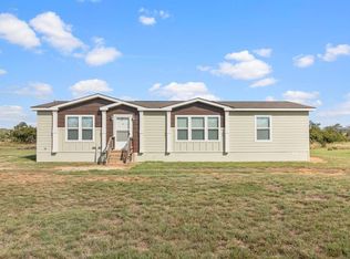 192 Chuck Wagon Trl, Harper, TX 78631