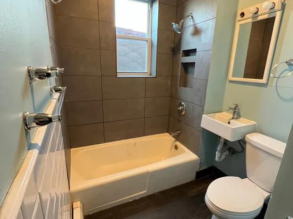 388 Baldwin Avenue image 9 of 9