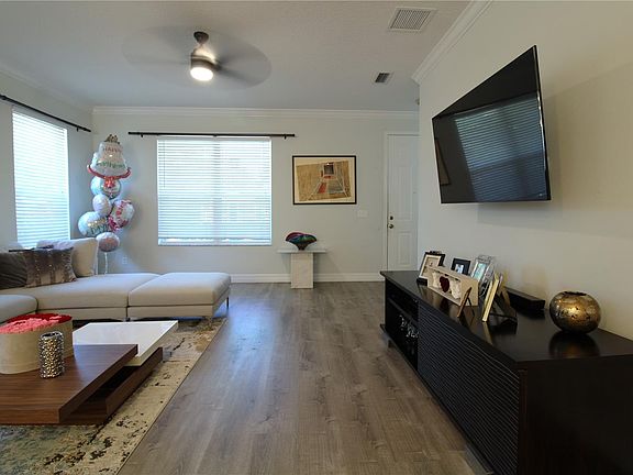 5th image of 1804 E Marks St #3