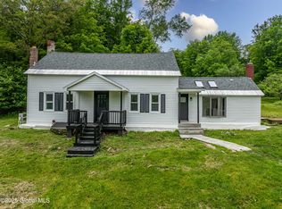 187 Babcock Lake Rd, Petersburgh, NY 12138