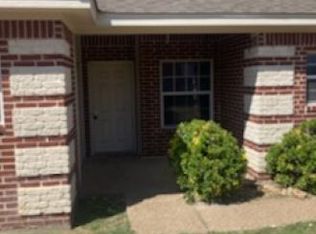 703 Parkview Cir, Hewitt, TX 76643