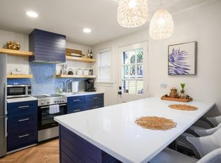 1041 Nichols Dr, Raleigh, NC 27605