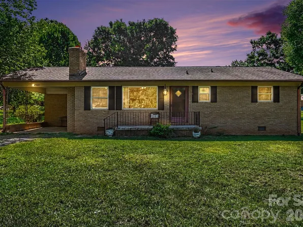 2403 Chevaron Dr, Concord, NC 28025