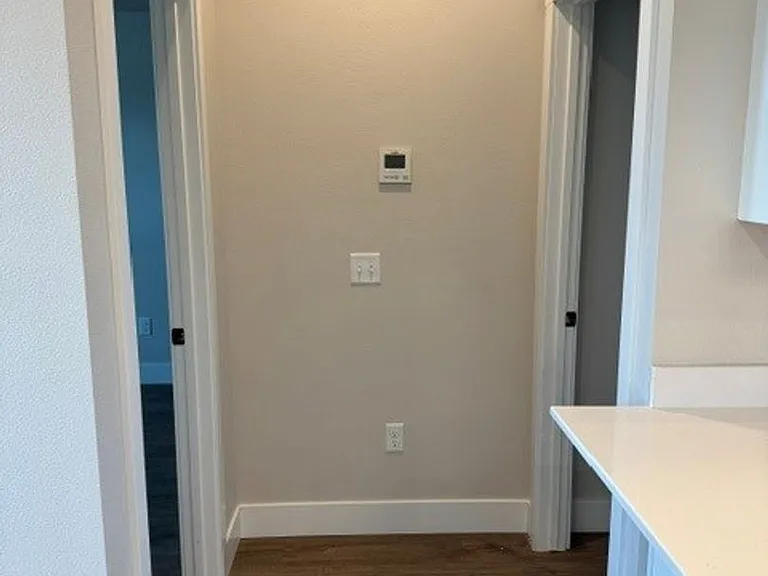 6165 Farmstead Ave — Photo 13