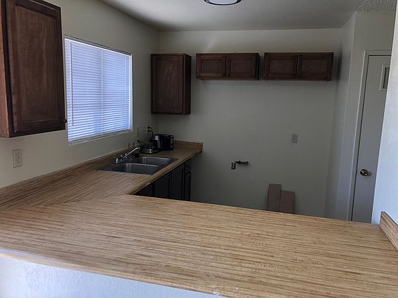 4th image of 73883 Desert Trail Dr #C
