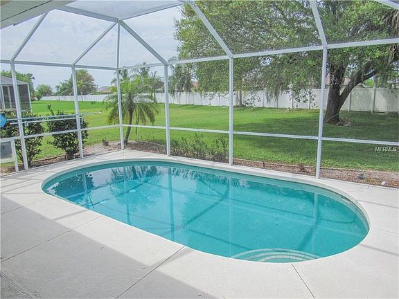 2nd image of 2089 Charleston Park Dr