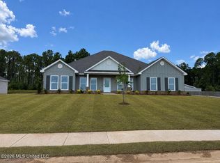14235 Quill Ave, Biloxi, MS 39532