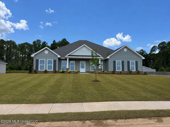 14235 Quill Ave, Biloxi, MS 39532