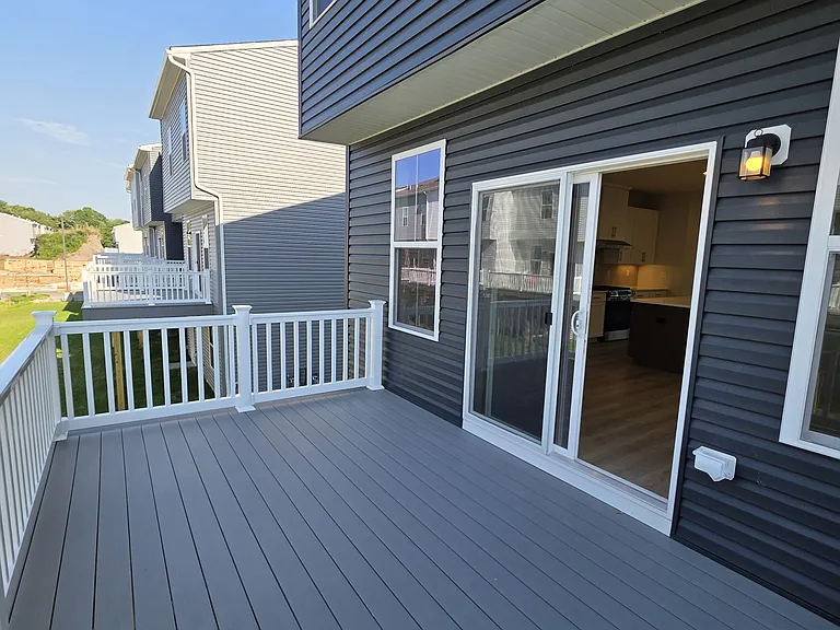 8 Weldon Way — Photo 48