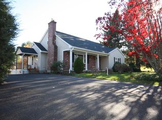 32 Wiles Rd, Sterling, MA 01564